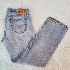 Levi's Men's 569 34 x 34 light blue distressed